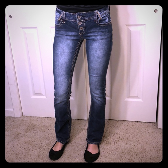 ‼️SOLD‼️ Maurice’s Slim Boot Jeans - Picture 1 of 4